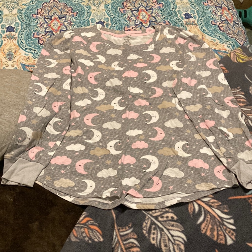 Secret Treasures moon and stars pj set